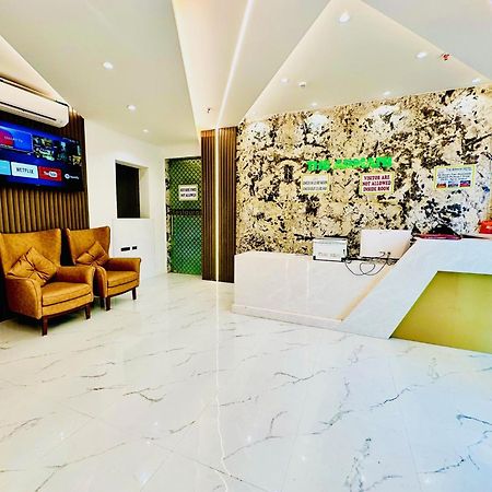Hotel Hsp Plaza Нью-Делі Екстер'єр фото
