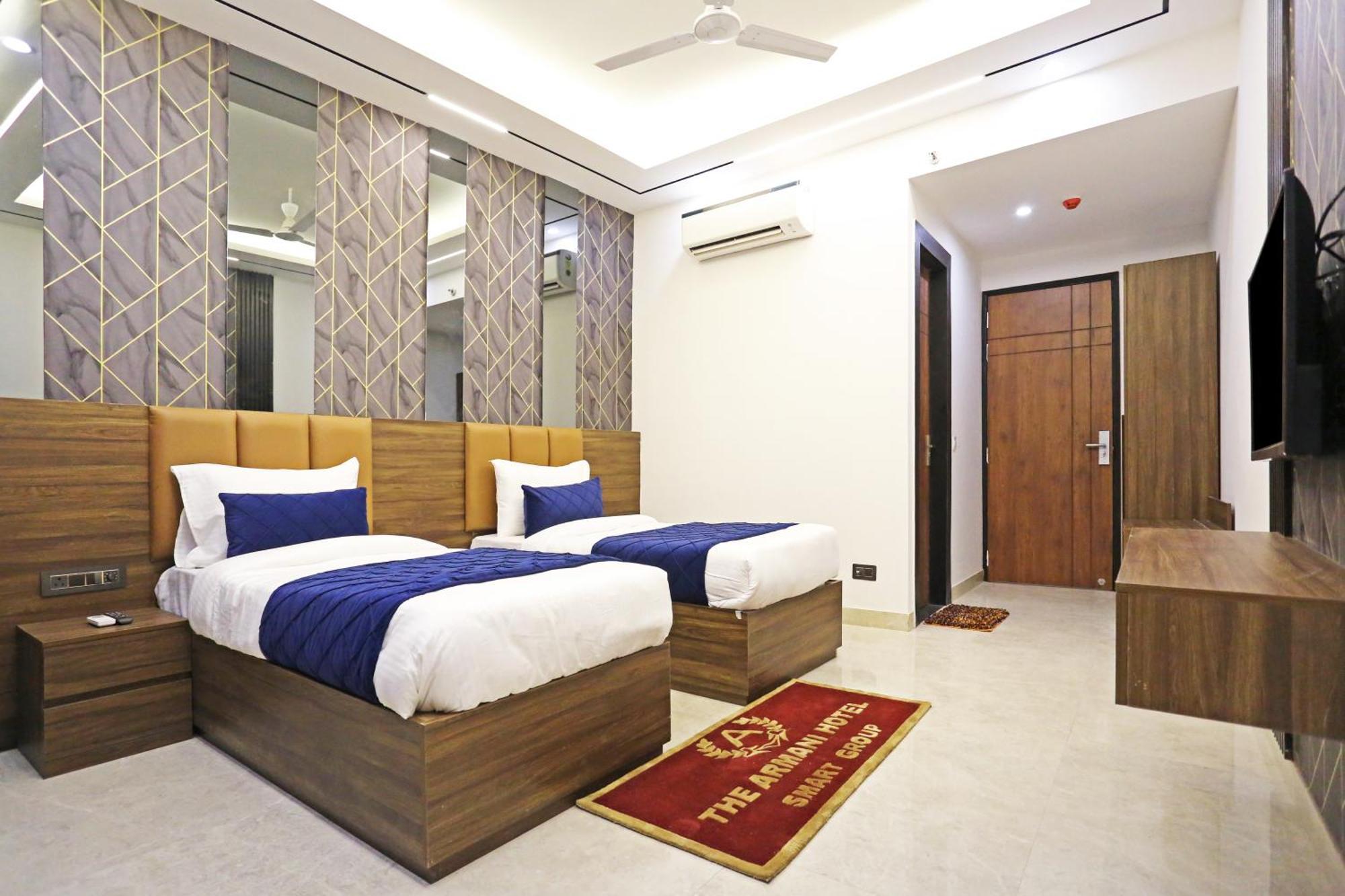 Hotel Hsp Plaza Нью-Делі Екстер'єр фото