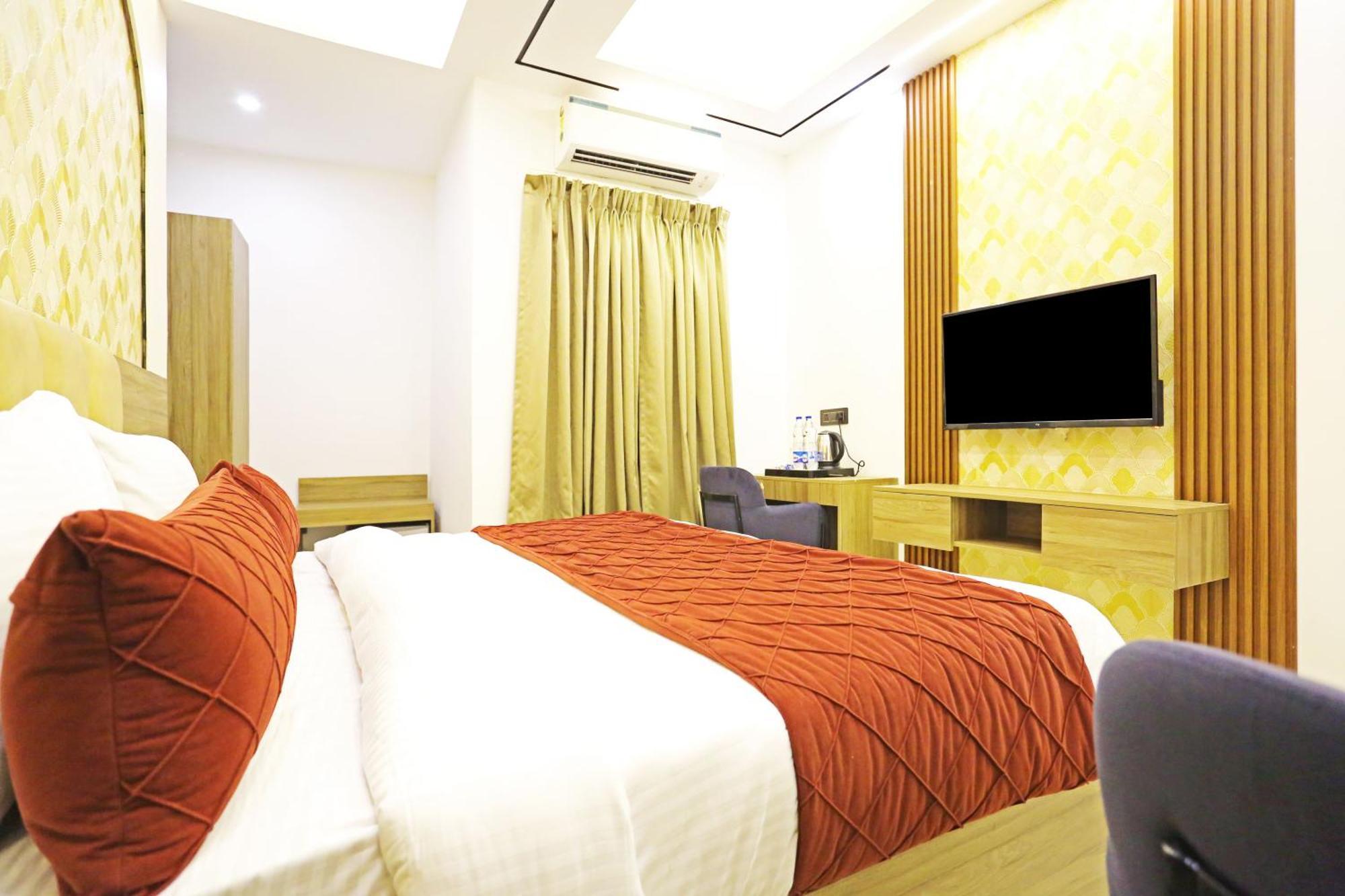 Hotel Hsp Plaza Нью-Делі Екстер'єр фото