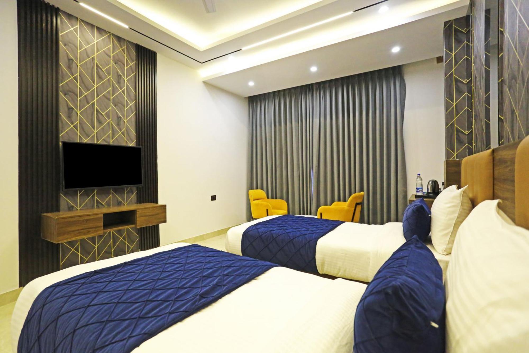 Hotel Hsp Plaza Нью-Делі Екстер'єр фото