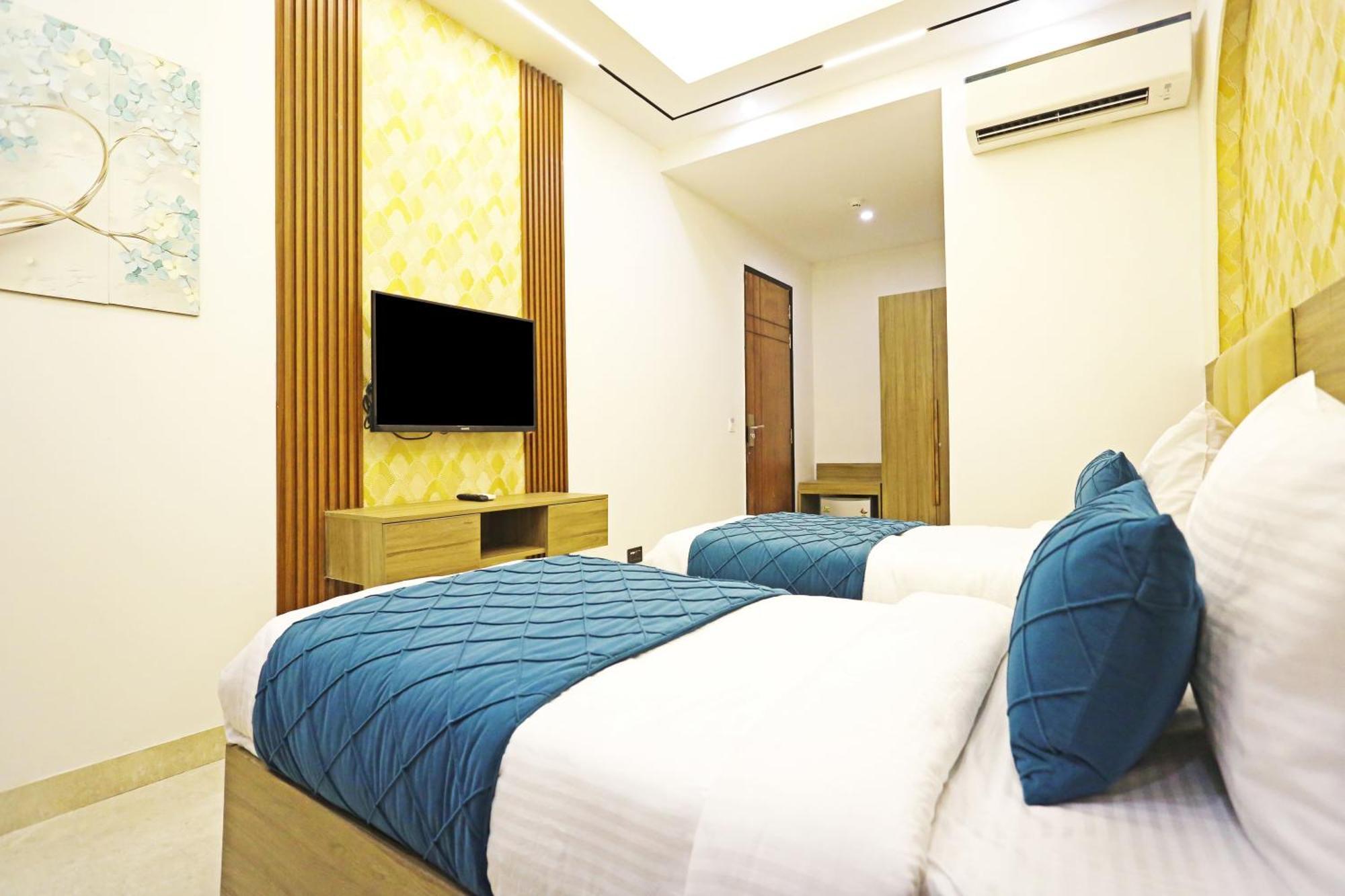 Hotel Hsp Plaza Нью-Делі Екстер'єр фото