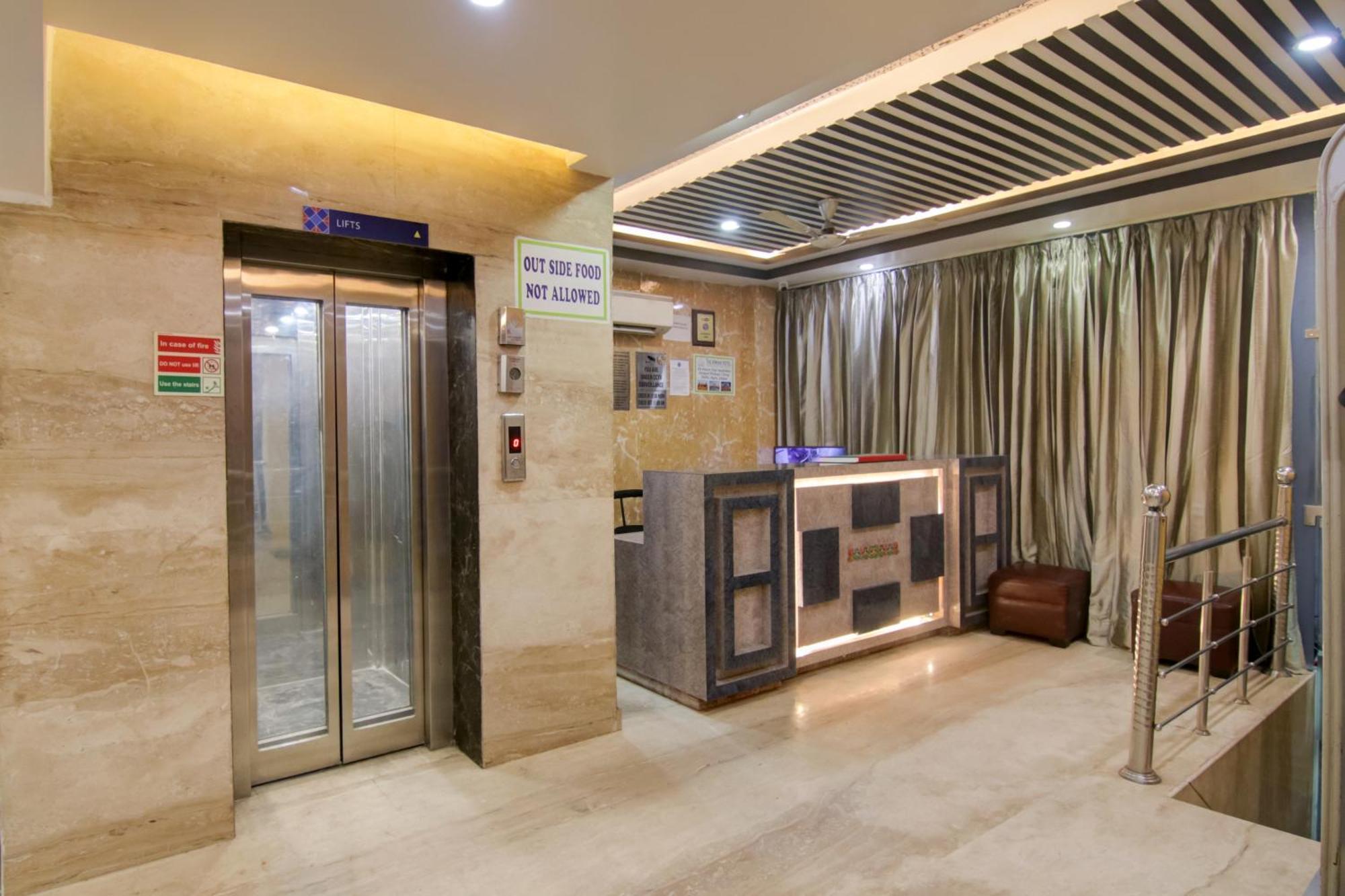 Hotel Hsp Plaza Нью-Делі Екстер'єр фото